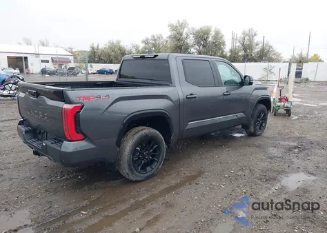 2025 Toyota Tundra Platinum 4Wd z USA, uszkodzony, nr VIN 5TFWA5DB9SX328561